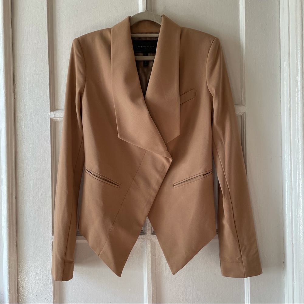 BCBG Max Azria Tomas camel/tan draped blazer